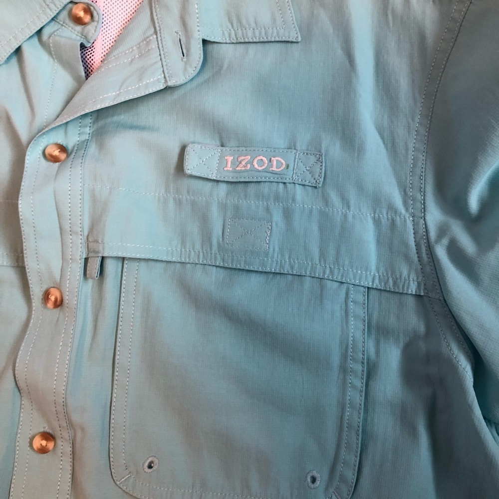 IZOD superstar L light blue button up polo T-shirt